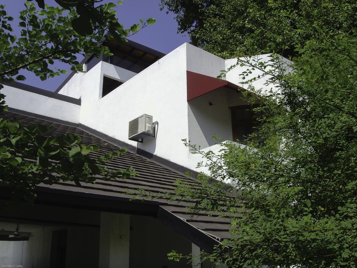 Haritha Cottage Kolombo Bagian luar foto